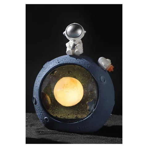Astronaut Resin Night Light Lamp - Astronaut Sitting on the Moon Hugging Star