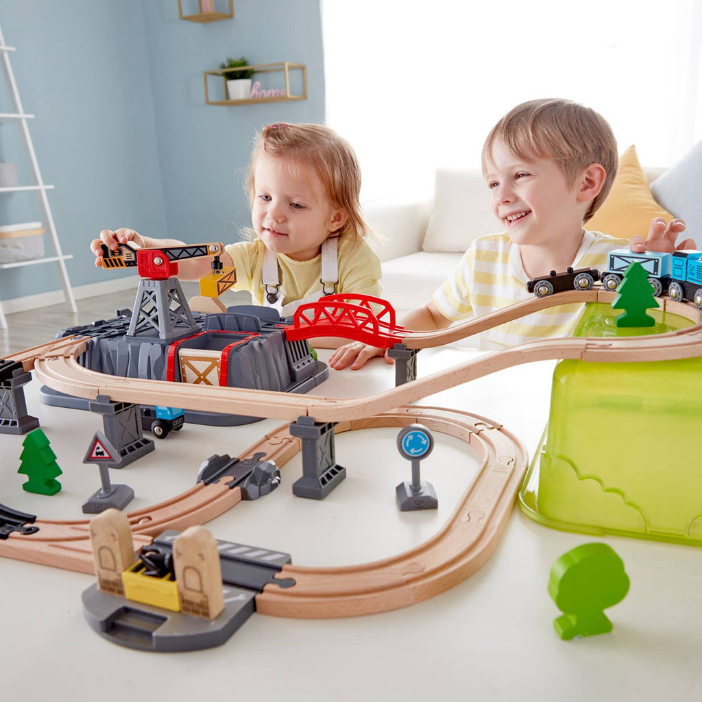 Hape Germany - Railway Bucket Builder 50pc Toy Set
