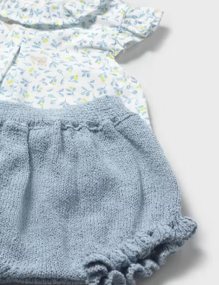 Mayoral baby girl floral blouse and lagoon blue knit bloomers set, close-up of the knit bloomers
