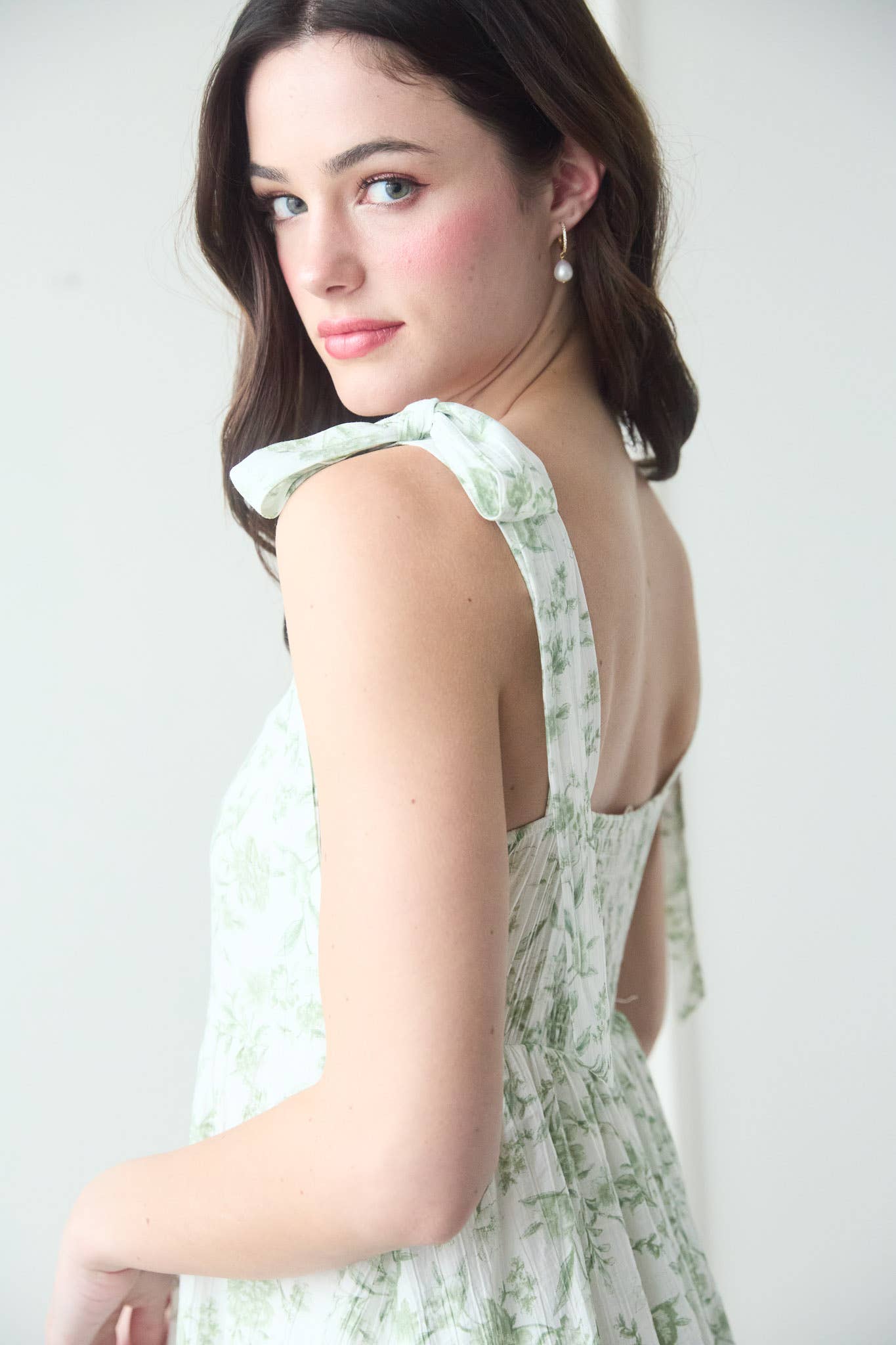 Women's Tie Strap Floral Tiered Midi Sun Dress - Sage Green Floral