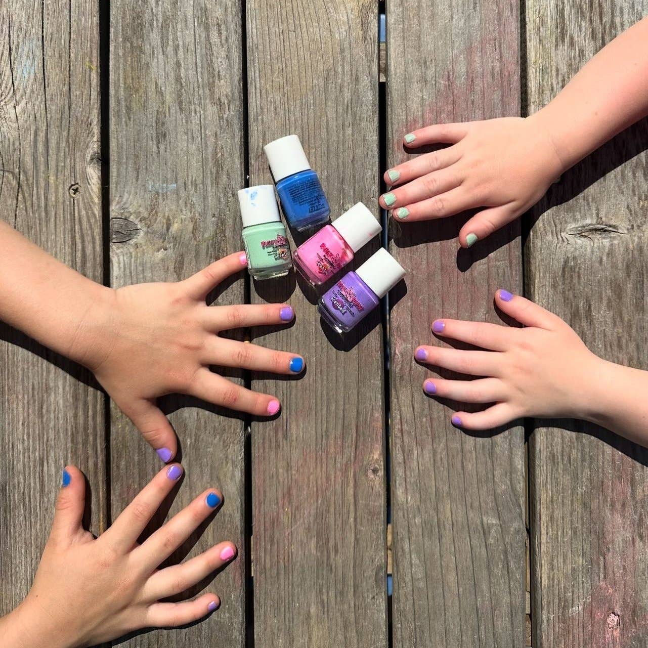 Piggy Paint Non-Toxic Kid-Safe Scented Nail Polish Set with Nail Stickers - Sweetie Pie
