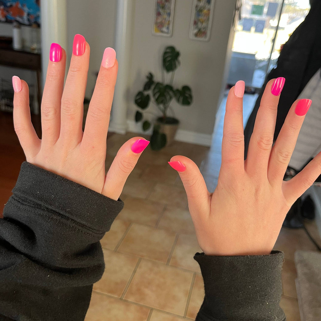 Piggy Paint Non-Toxic Kids Press On Nails - Pretty in Pink