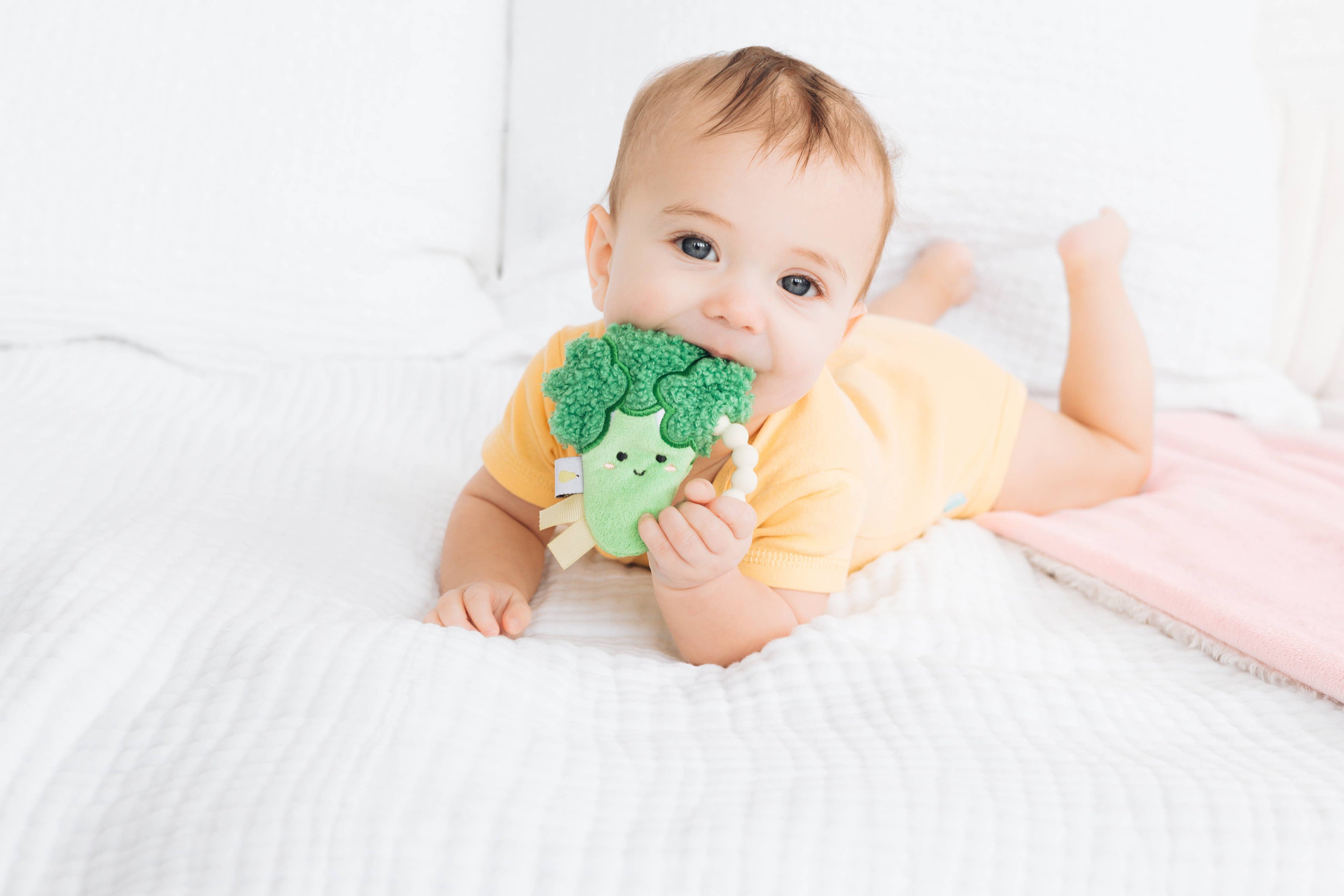 Baby and Toddler Teething Toy, Crinkle and Silicone Ring Broccoli