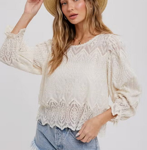 Women's/Junior Embroidered Scalloped Hem Lace Blouse - Natural