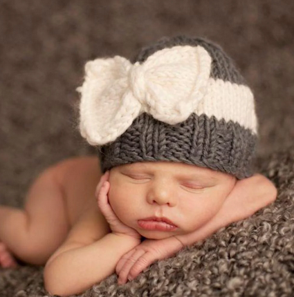 Blueberry Hill Knit Beanie Hat - Grey w/White Bow