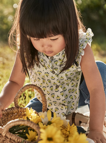 1105 Baby & Toddler Ruffled Sleeveless Button Front Shirt - Pistachio Flower