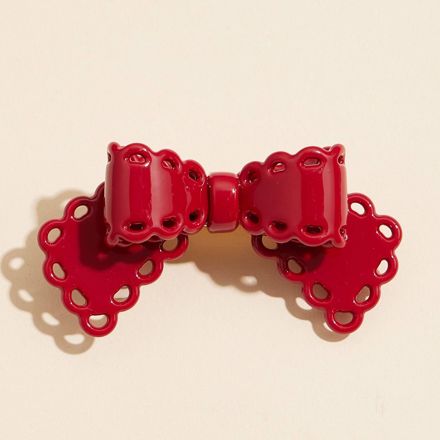 Scalloped Lace Bow Hair Clip: Red