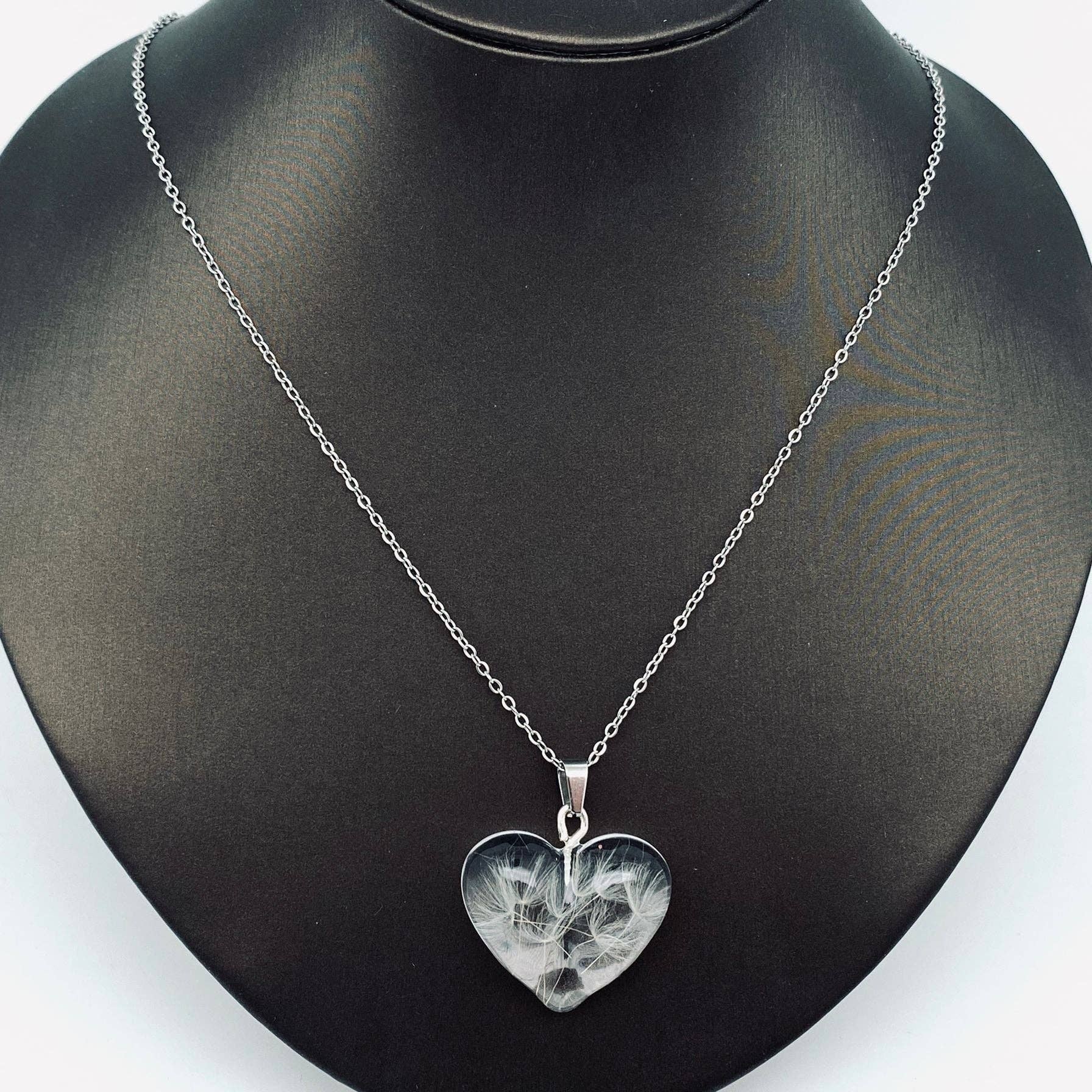 Genuine Pressed Dried Flowers, Dandelion Encased Resin Heart-Shaped Charm Necklace, White