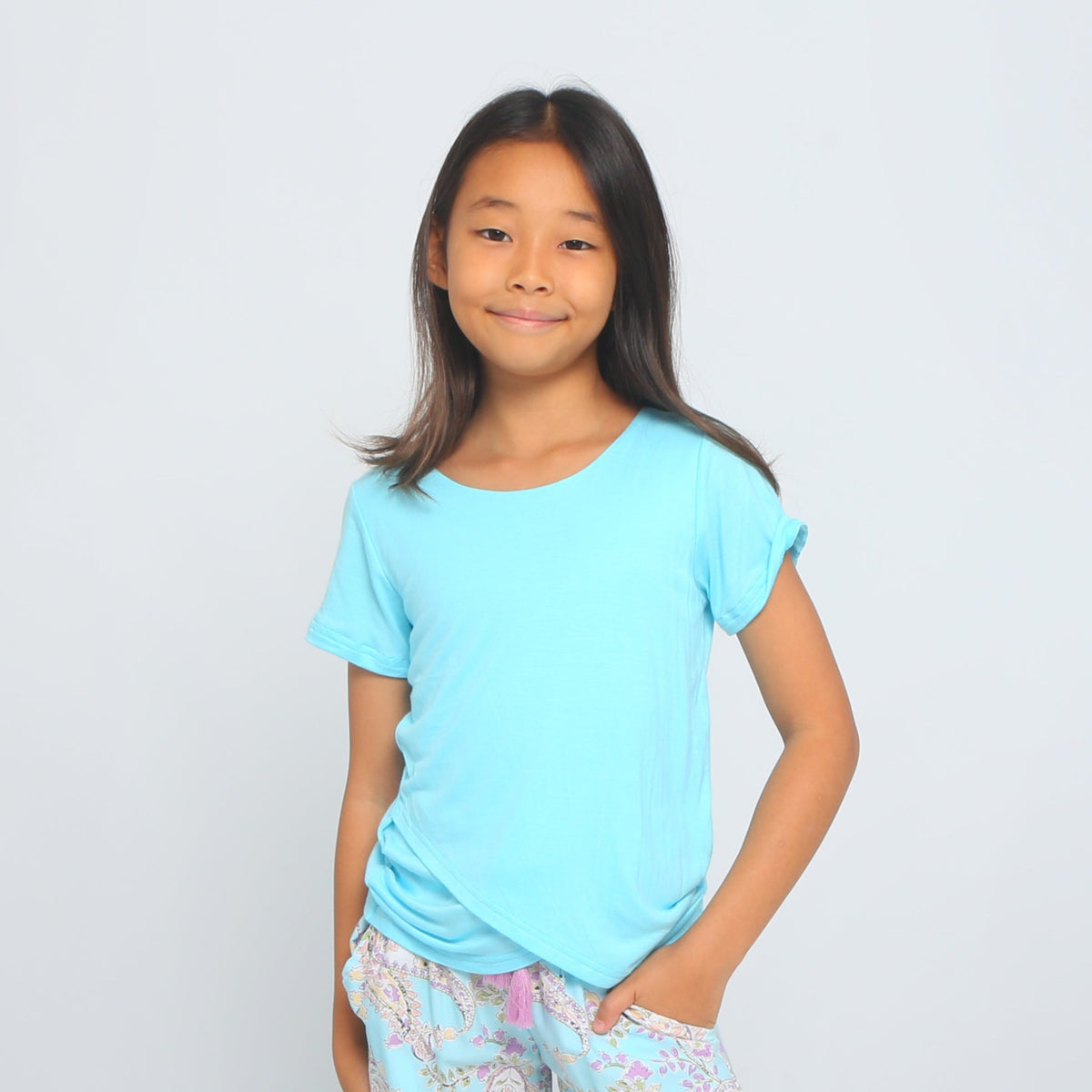 Tween girls criss cross hem tee, lagoon blue, front view
