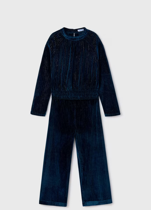 Mayoral tween girls 2-piece cold shoulder lurex & velvet pant set, emerald jewel green, front view