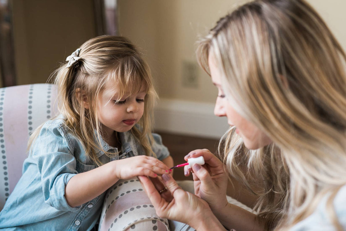 Piggy Paint basecoat and sealer, mom and daughter painting nails