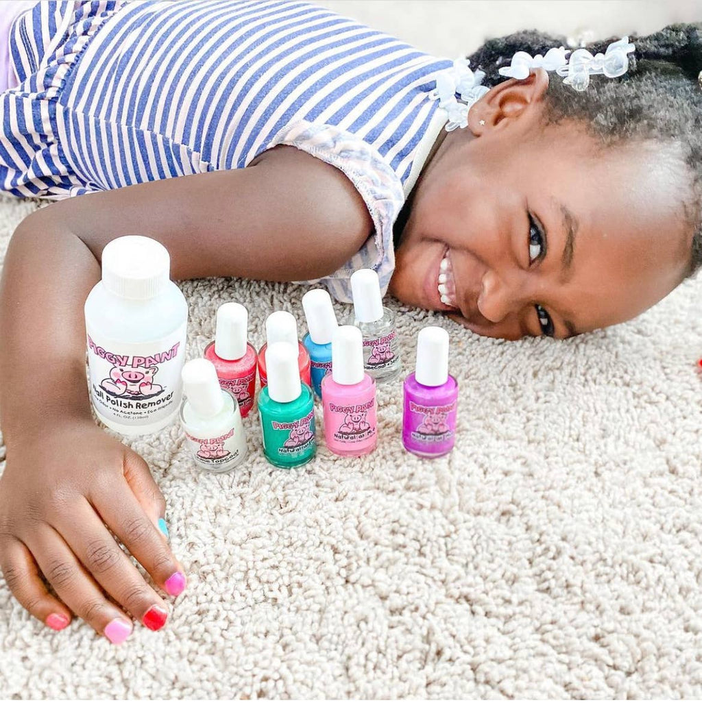 Piggy Paint Birthday Cake Shake gift set, girl with polishes