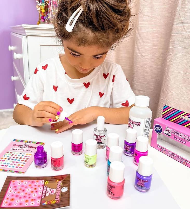 Piggy Paint Party Heart-y polish and sticker gift set, girl with gift set