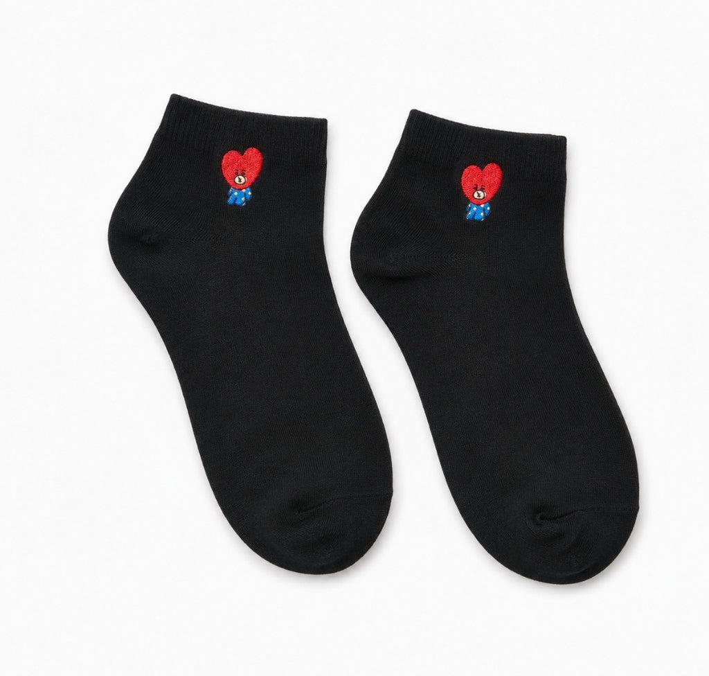 BT21 Knit Ankle Cotton Socks - Embroidered Tata Black