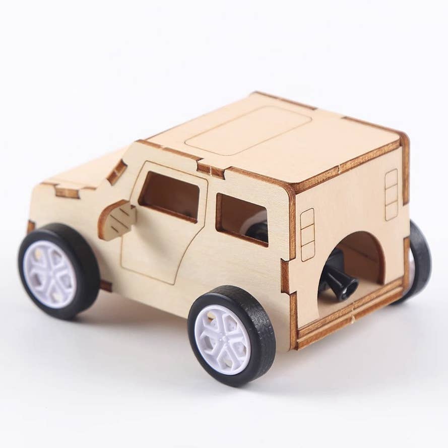 Wooden DIY STEM kit, pull string car, view 2