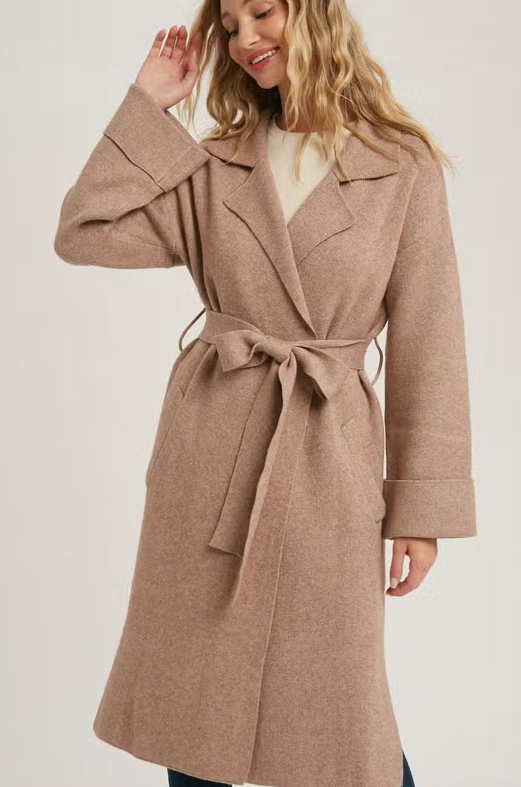 Women's classic knit trench coat, latte, belted