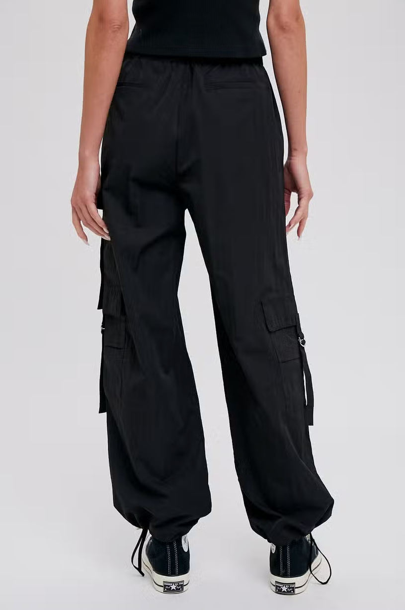Women's parachute cargo pants, black, side view