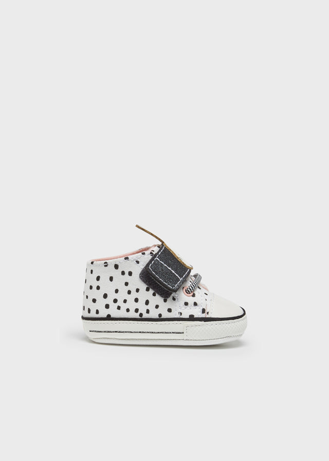Mayoral baby girl canvas sneakers, black and white 3d bunny, view 3